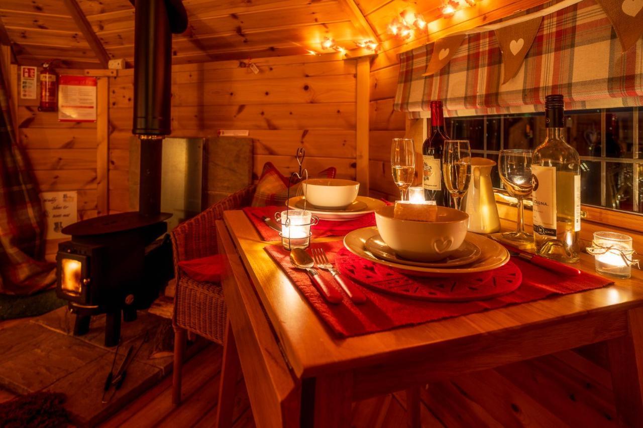 Hatters Meadows Glamping Ely Exteriér fotografie