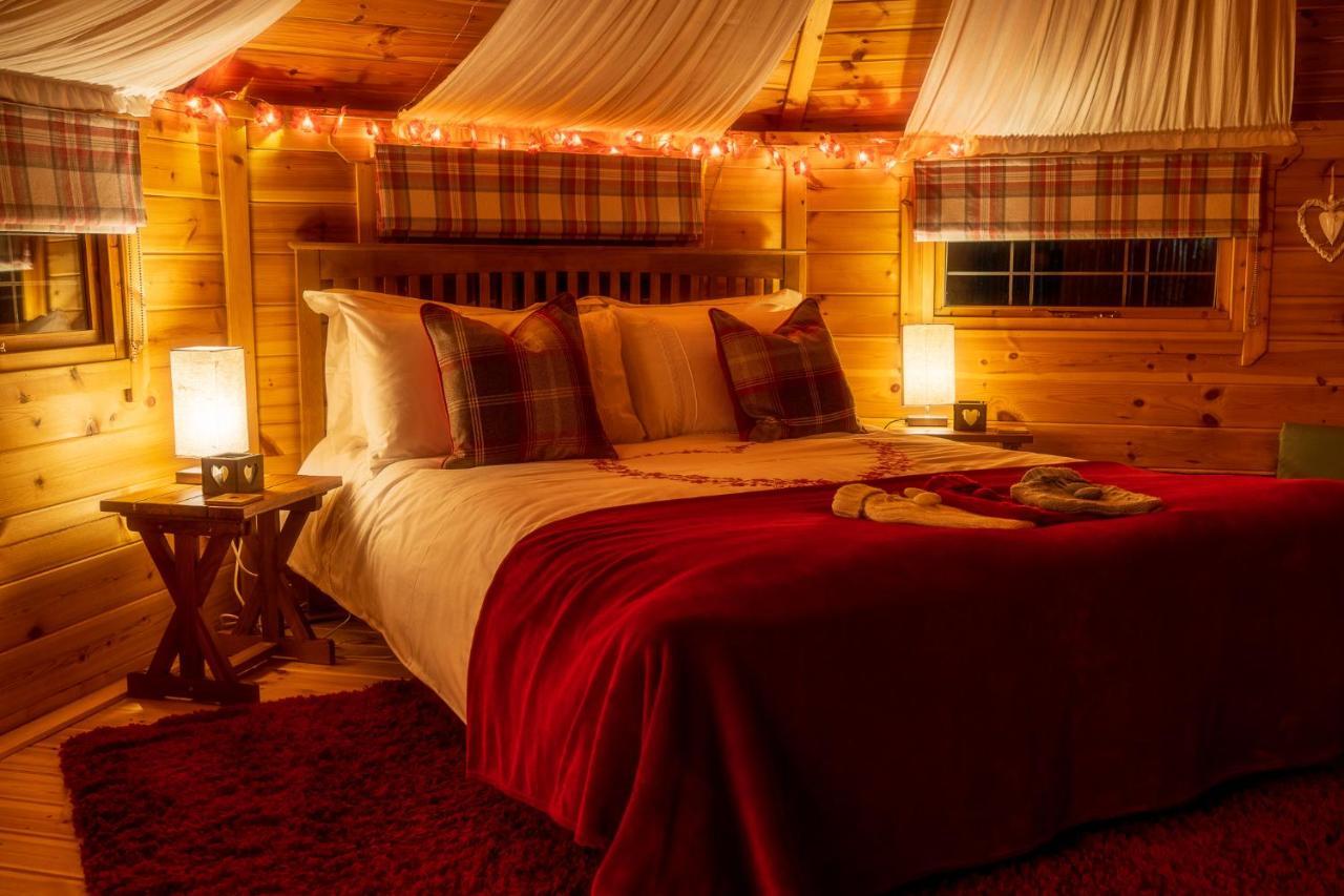 Hatters Meadows Glamping Ely Exteriér fotografie