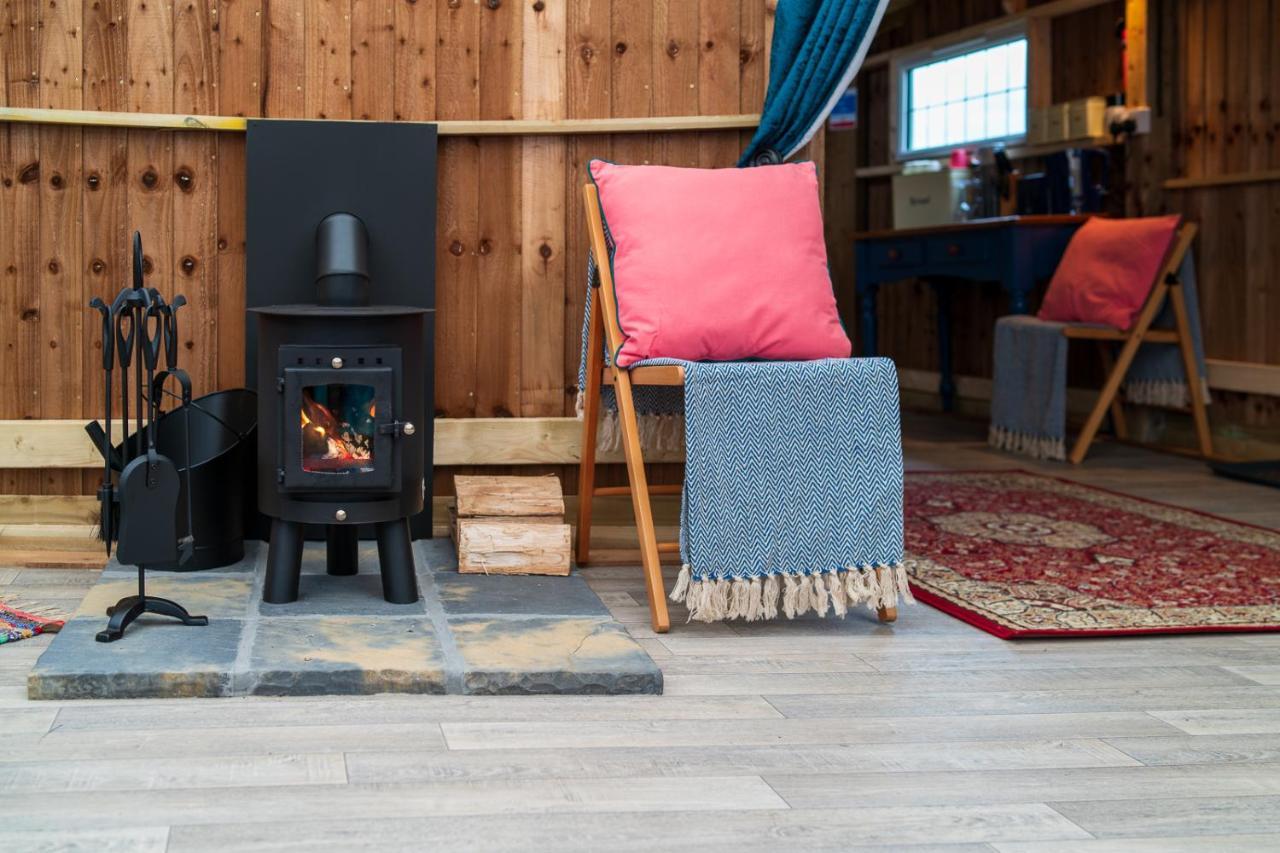 Hatters Meadows Glamping Ely Exteriér fotografie