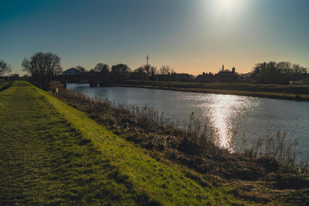 Hatters Meadows Glamping Ely Exteriér fotografie