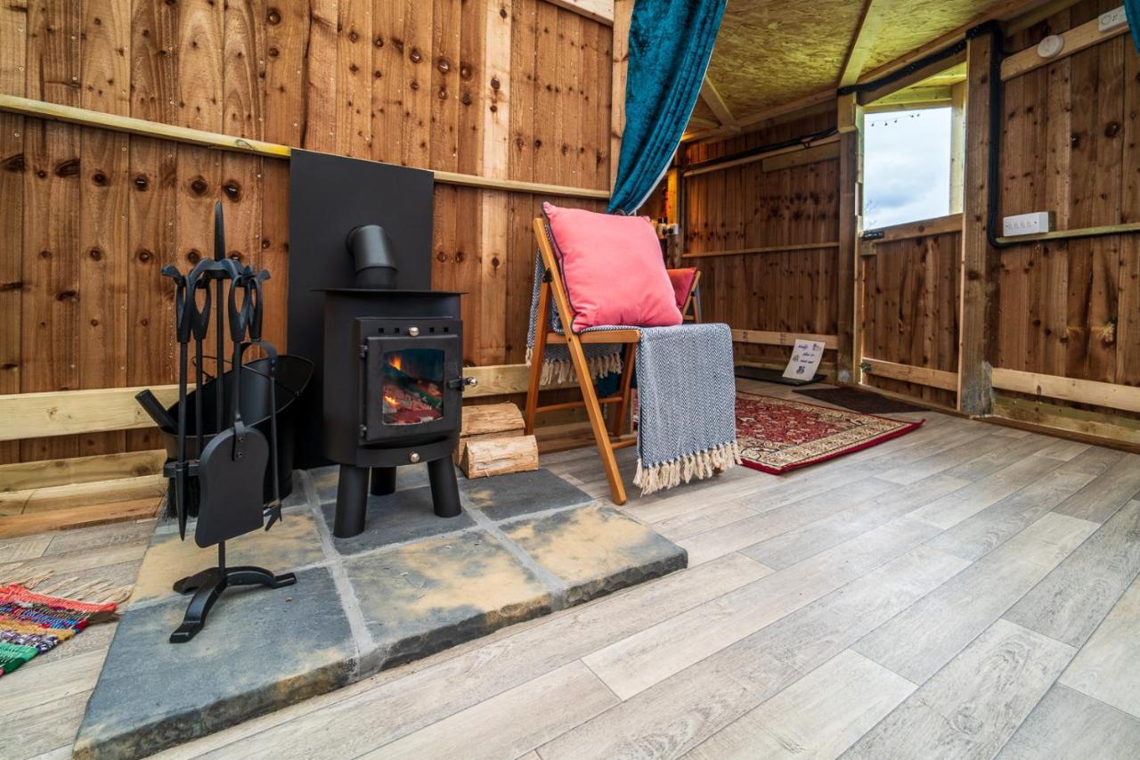 Hatters Meadows Glamping Ely Exteriér fotografie