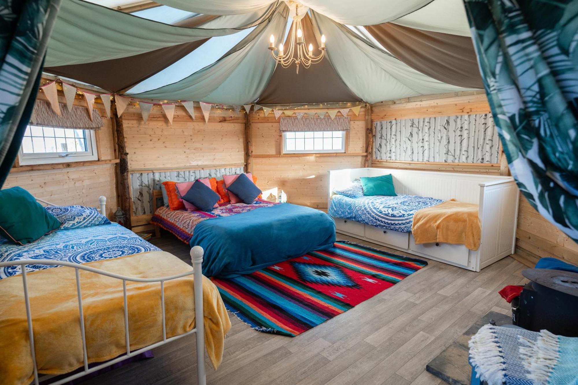 Hatters Meadows Glamping Ely Exteriér fotografie